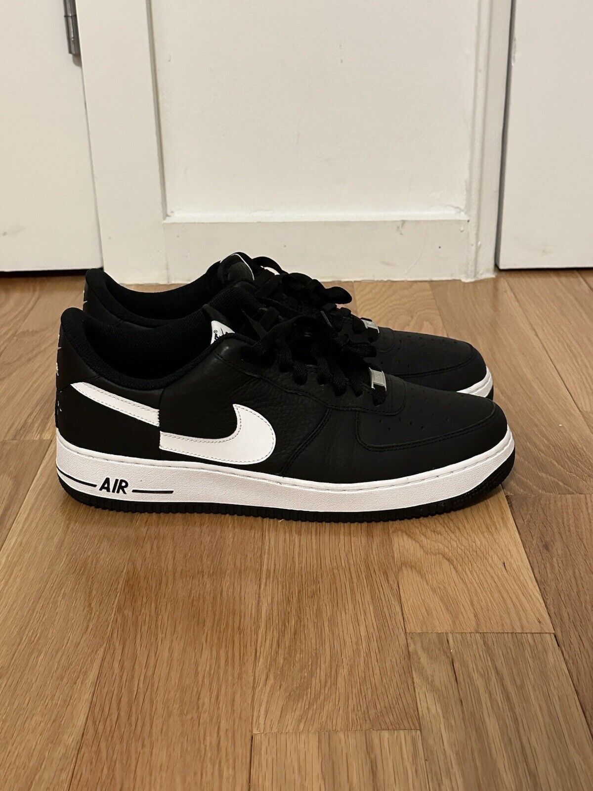 Nike Air Force 1 Low x Comme des Garcons Shirt x … - image 1