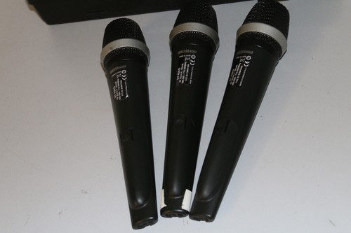 3 X AKG HT 400/D Funkmikrofone RF Band II/50 MW/ 680.000–710.000 MHz - Bild 5 von 6