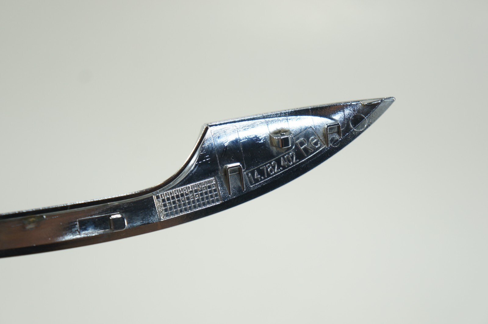 2017-2020 BENTLEY CONTINENTAL GT PASSENGER RIGHT CHROME DOOR MOLDING HANDLE OEM