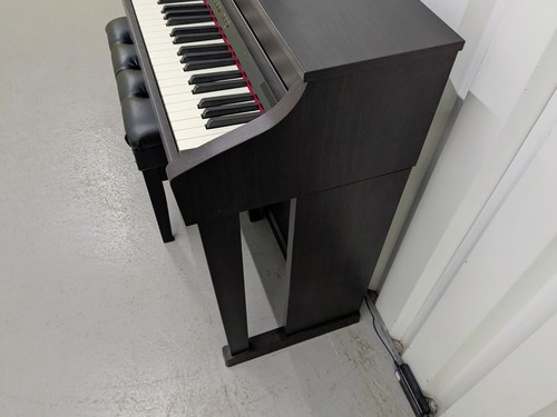 Roland HP506 Digital Piano in rosewood wooden action keys + stool Stock #25330 - Picture 14 of 21