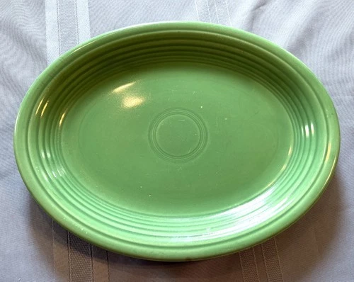 Nice Mid-Century Homer Laughlin Fiesta Original Green 12.5" Oval Serving Platter