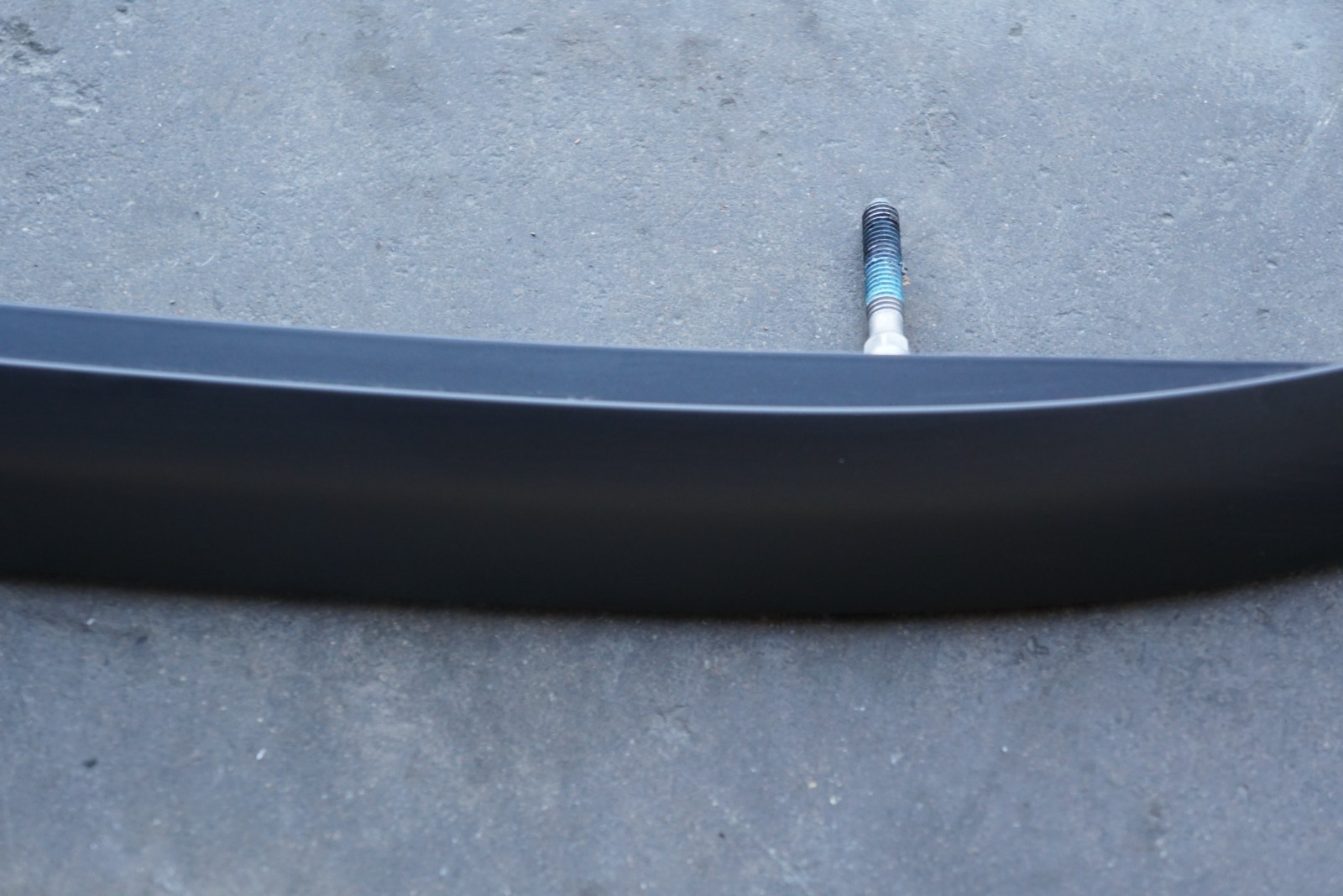 2019 - 2025 LAMBORGHINI URUS UPPER LEFT DRIVER ROOF RAIL ASSEMBLY OEM 4ML860021