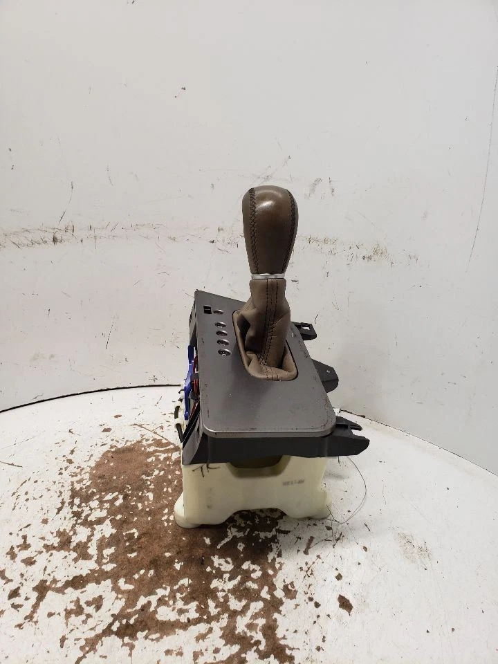 MDX 2010 Transmission Shift 1418309 - Image 2 of 4