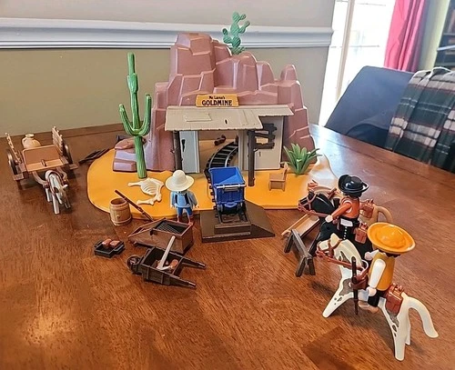 Playmobil Vintage 3802 Western McLaren's Gold Mine - Mostly Complete
