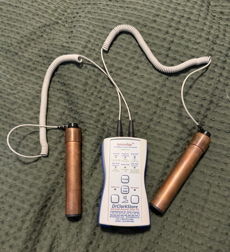 DrClarkStore SyncroZap A11 Electrotherapy Zapper, 6 Settings, Battery, Copper