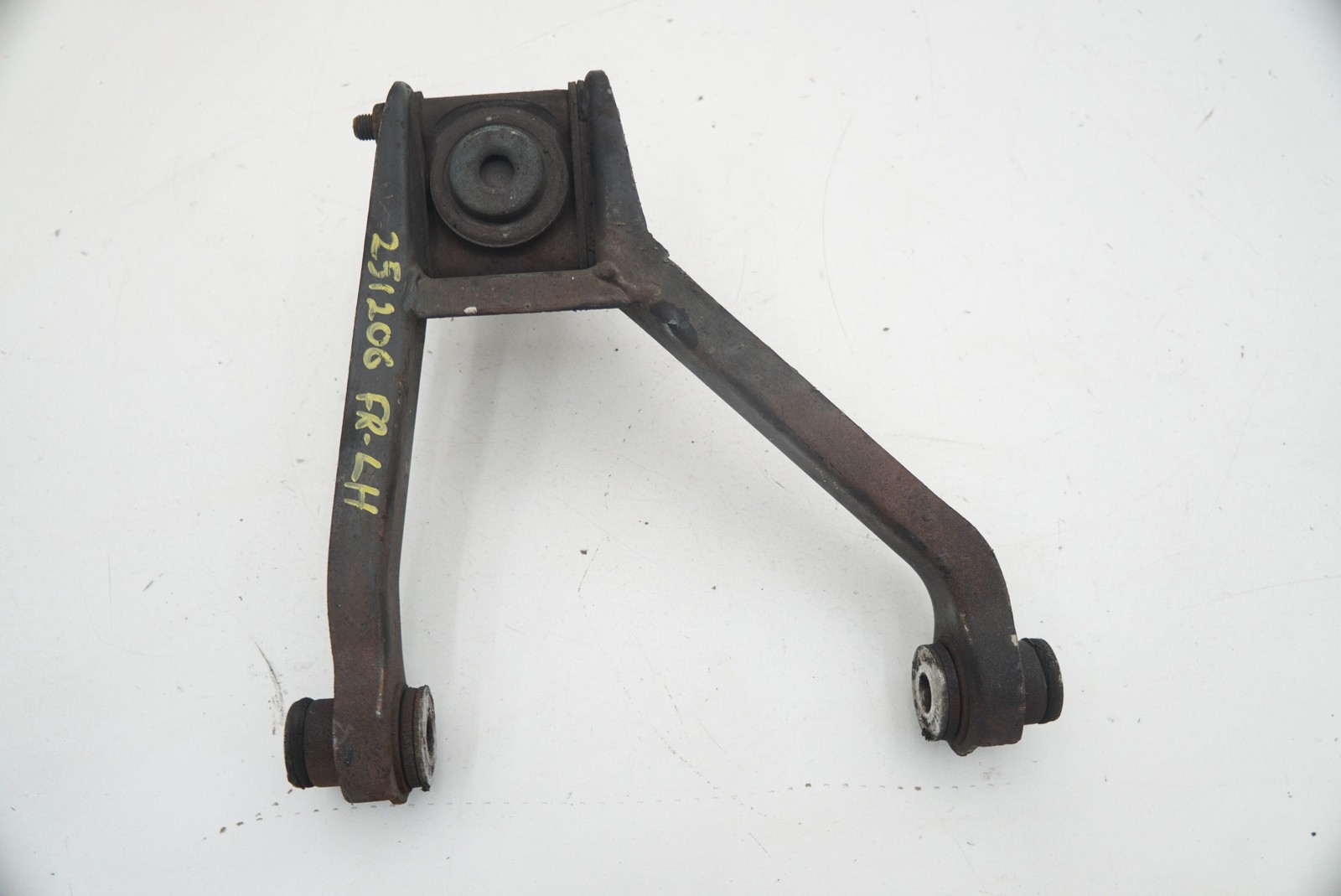 Front Suspension Left Upper Control Arm Wishbone 115702 OEM Ferrari Mondial 1985