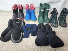 Kid's Hunter and Bogs winter and rain boots - Sizes 6 7 8 9