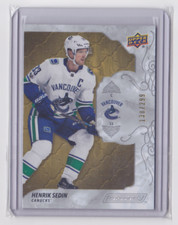 2019-20 UPPER DECK ENGRAINED BASE CARD /299 HENRIK SEDIN #39 VANCOUVER CANUCKS