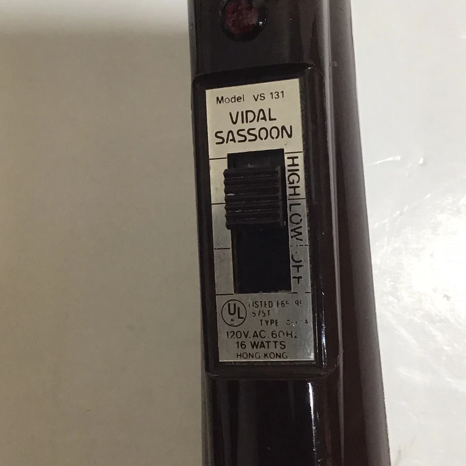 Vidal Sassoon Vintage Curling Iron  Hair Curler  With Brush Attachment And Case - Image 4 of 4