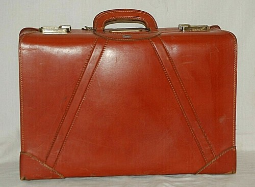 Towne USA Men's Leather Luggage Suitcase Genuine Irish Linen Lined 2 Keys Vntage