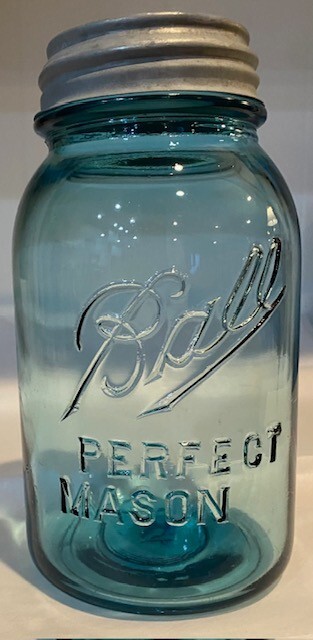 Ball Perfect Mason #4 H - Vintage Aqua Blue Quart Jar With Zinc