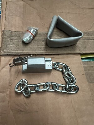 Cal Custom Car Truck Auto Hood Trunk Lock Key Chain Custom Chests Sheds Barns