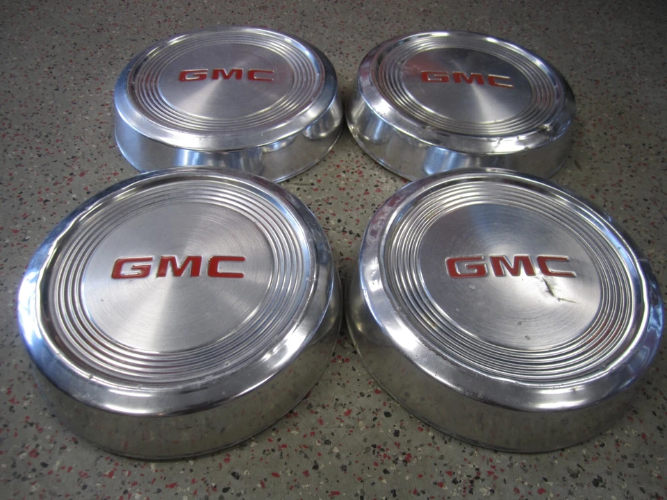 1983-1994 15" GMC S15 Jimmy Sonoma Safari Plato para Perros Tapas Centrales 10" Juego de Identificación/4 Foto 2 de 4