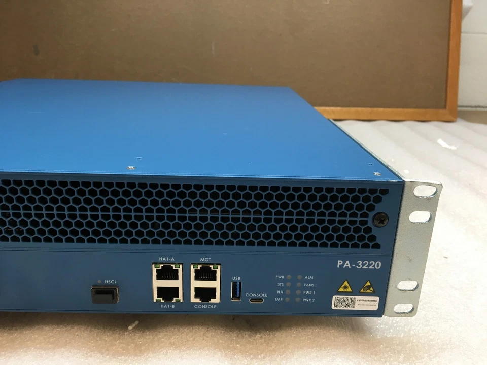 Palo Alto Networks PA-3220 Enterprise Firewall Netwrok Device No bootable Drive - Image 3 of 4