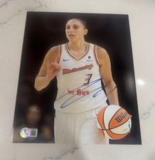 DIANA TAURASI Autographed 8x10 Photo SIGNED AUTO BAS Beckett COA UCONN