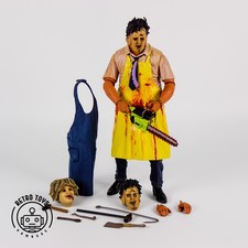 Personaggio NECA Ultimate Leatherface The Texas Chainsaw Massacre 50° anniversario