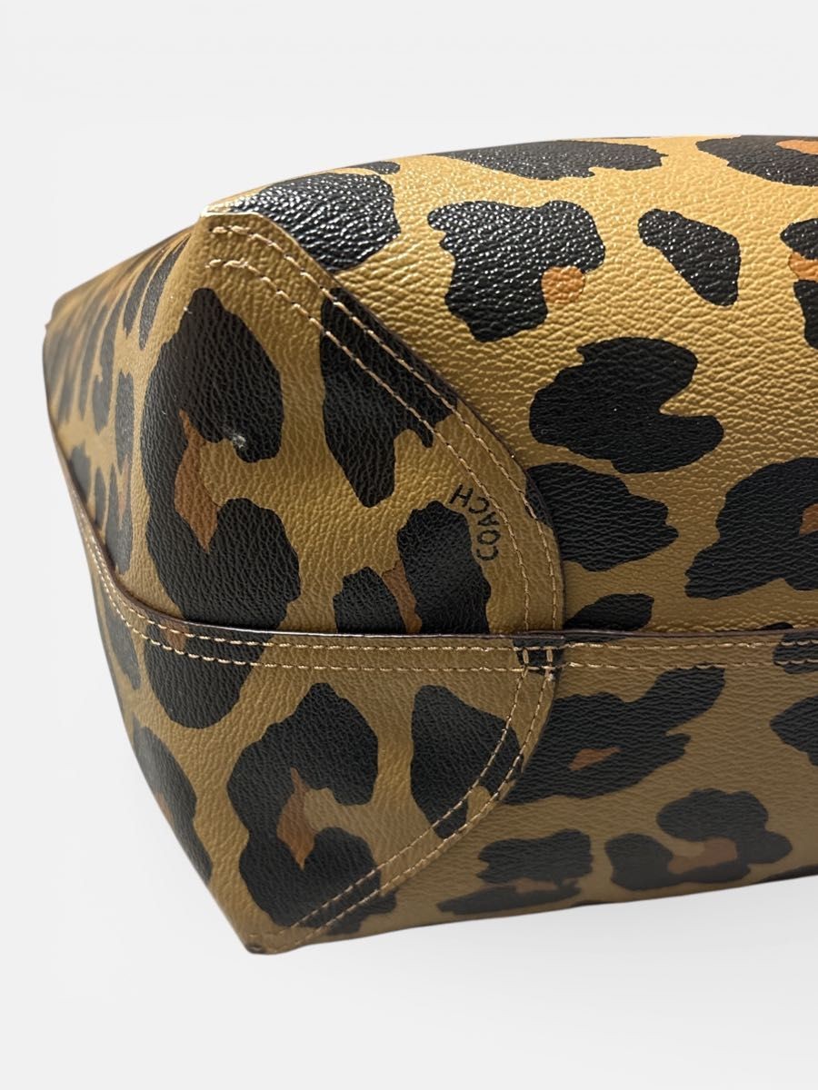 Condition COACH Tote Bag Leopard Pattern F37877 1… - image 8