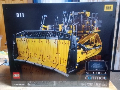 LEGO TECHNIC: App-Controlled Cat D11 Bulldozer (42131) New In Sealed Box