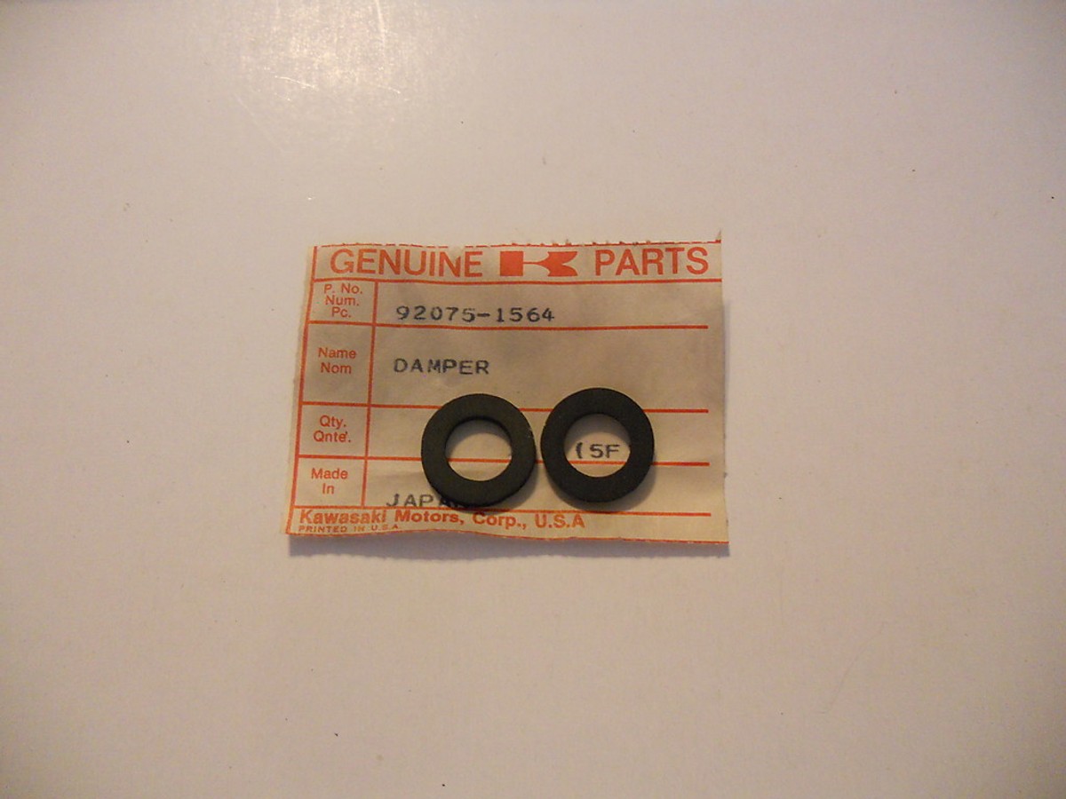 NOS Kawasaki Damper ZX600 ZX750 ZX900 92075-1564 Qty 2 | eBay