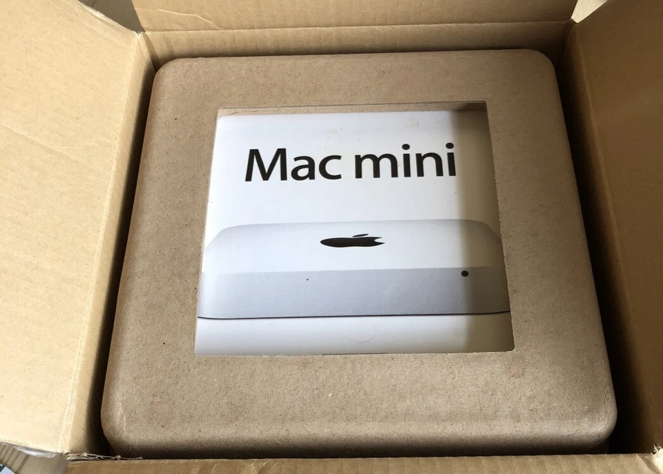 Apple Mac Mini Server A1347 Desktop 1TB (2 x 500 GB) with 4GB of RAM - Image 2 of 4