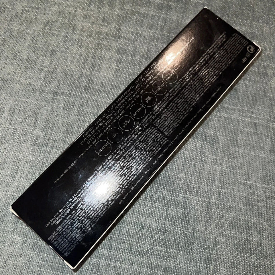 Marc Jacobs Beauty - Eye-Conic Eyeshadow Palette - 840 ELEC-TRICK - NEW in Box - Image 4 of 4