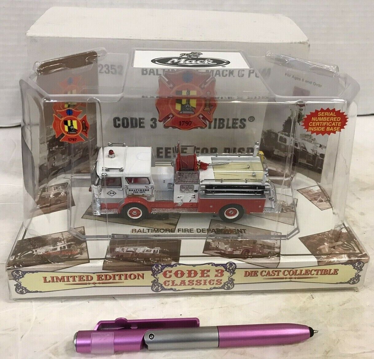 CODE 3 COLLECTIBLES BALTIMORE MACK C PUMPER #12352 NEW IN BOX 1:64 SCALE 