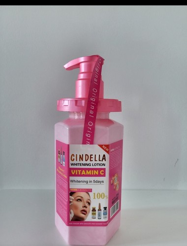 Lait Corporel Cindella Éclaircissant Anti-taches 500ml - Avec Vitamine C, Pour Tous Types De Peau