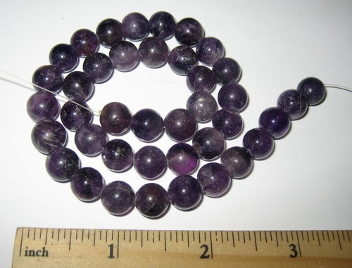 15 Zoll POLIERTER NATÜRLICHER 10 mm RUNDER AMETHYST KRISTALL STEIN PERLENSTRANG 48,4 Gramm *4 - Bild 1 von 7