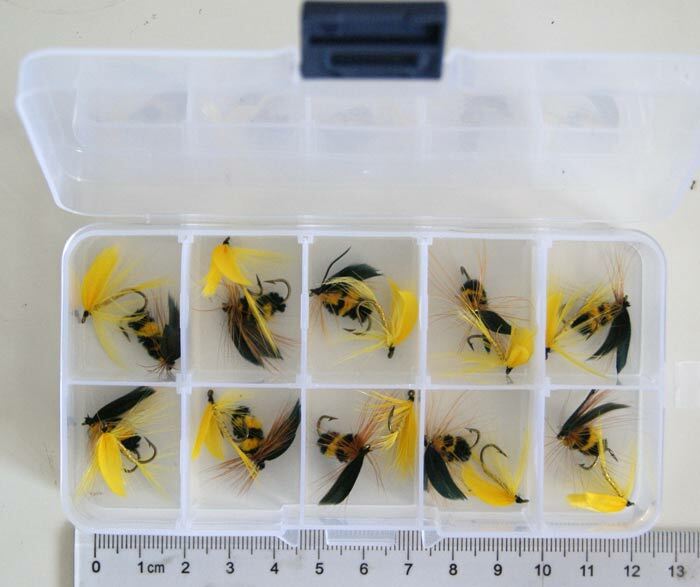 1.5 hook for fly fishing flies Moonlit TOGATTA ML101 Premium Barbless #14 (50 pack) (see 1530) These hooks feature a more gradual curve of the wire in the transition from the straight shank to the bottom of the bend DOHIKU Fly fishing hooks Barbless