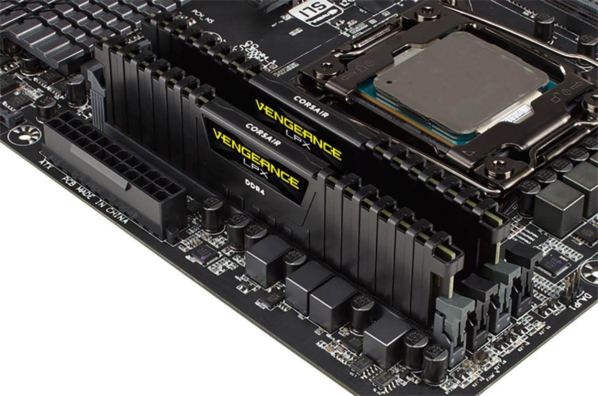 Corsair Vengeance LPX DDR4 メモリー 32GB CORSAIR Vengeance LPX DDR4 RAM 32GB (2x16GB) 3200MHz CL16-20