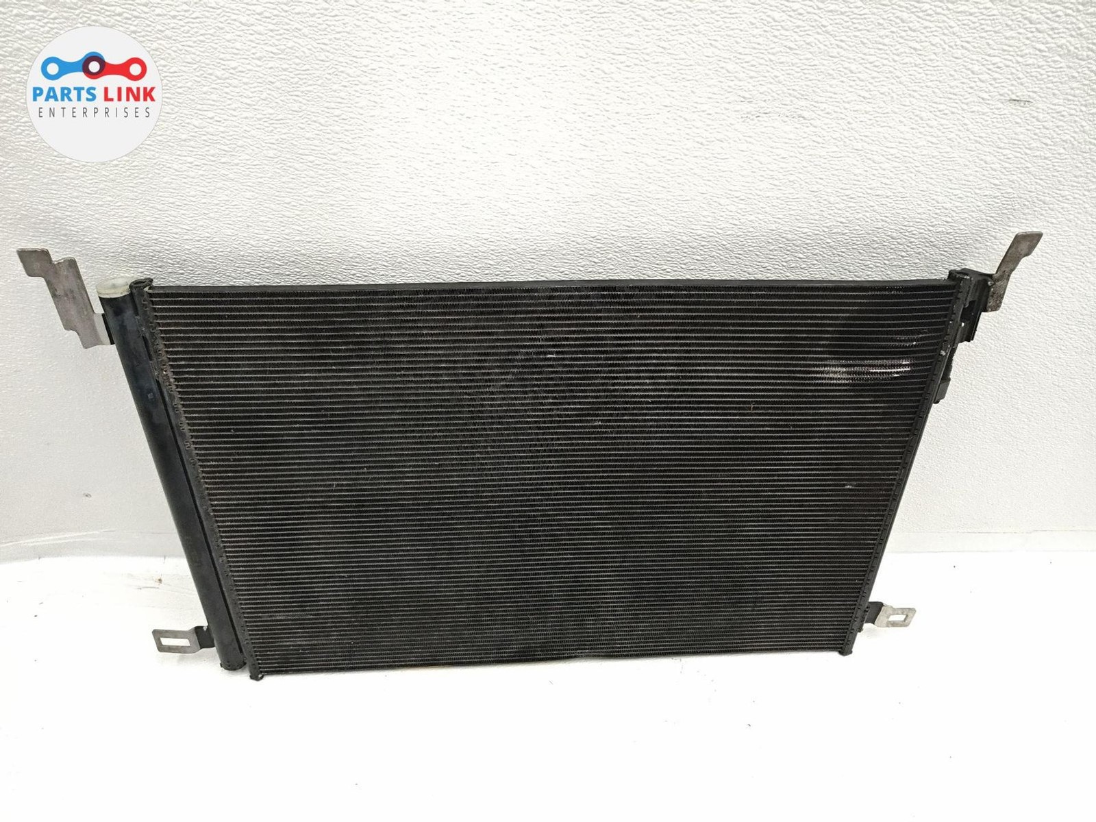 Bentley Bentayga Speed 2017-2020 Front Ac condenser