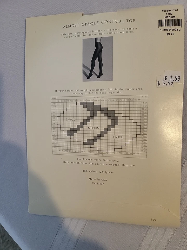 Pantimedias Banana Republic talla mediana control casi opacas marfil nuevas Foto 4 de 4