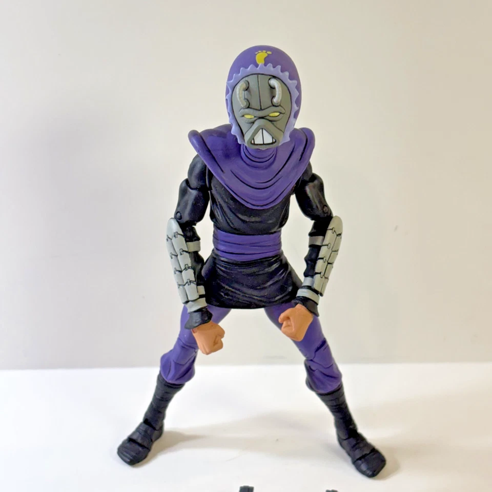NECA Teenage Mutant Ninja Turtles Figura Problemas Afoot Soldier Foto 2 de 4