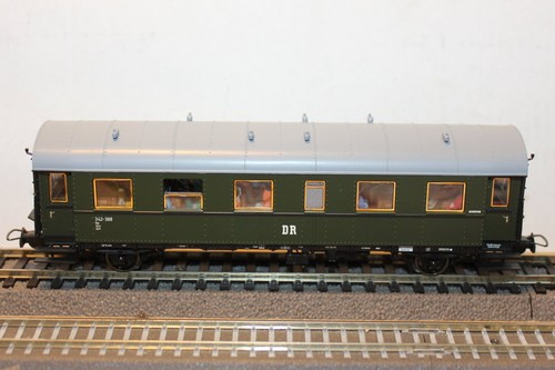 Roco 45543 - Spur H0 - Personenwagen Bip - DR - Ep. III - mit LED + Figuren | Zustand: Gebraucht