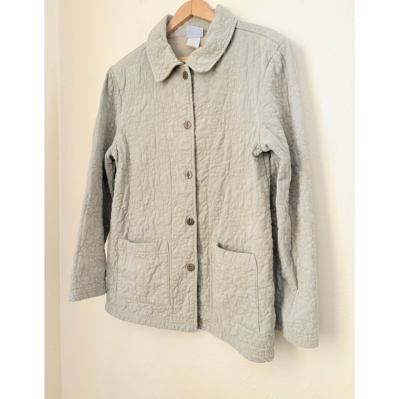 Better Than Basic Beige Quilted Jacket Button Fro… - image 4