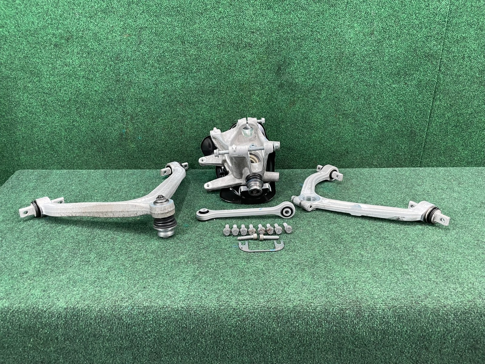 Audi R8 2017-2023 Rear Right Steering knuckle