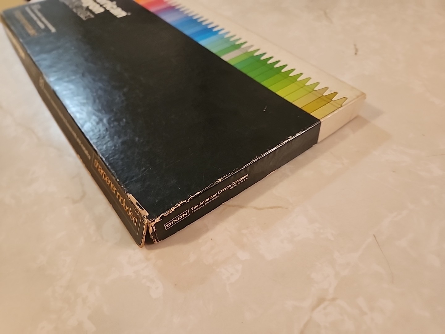 Vintage THE AMERICAN CRAYON GIFT BOX Sandusky OH Dixon 80ct box set