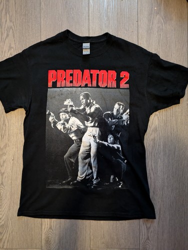 Predator 2 T-shirt (Horror, VHS, Danny Glover, Bill Paxton)