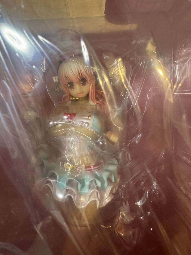 Super Sonico 10th Anniversary 1/7 Scale Figure Birthday Super Sonico 10th Anniversary 1/7 Scale Figure Birthday