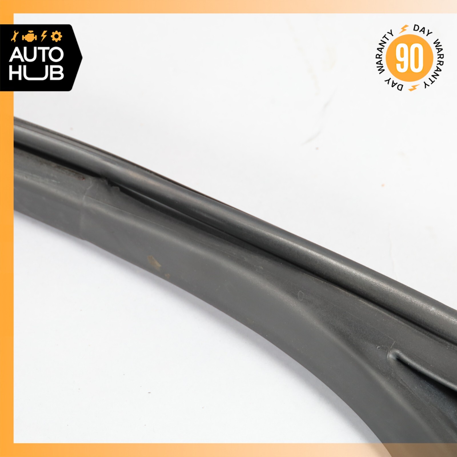 08-19 Maserati GranTurismo M145 Coupe Right Side Door Upper Seal Rubber OEM 61k