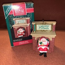 Welcome Santa`1990`Santa Pops Up And Down The Fireplace,Hallmark Ornament-NICE