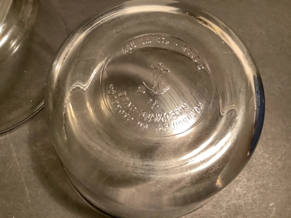 Contenedores de comida de vidrio clásicos Anchor Hocking 3-2 tazas cuencos 4-1 tazas 5 tapas Foto 2 de 4