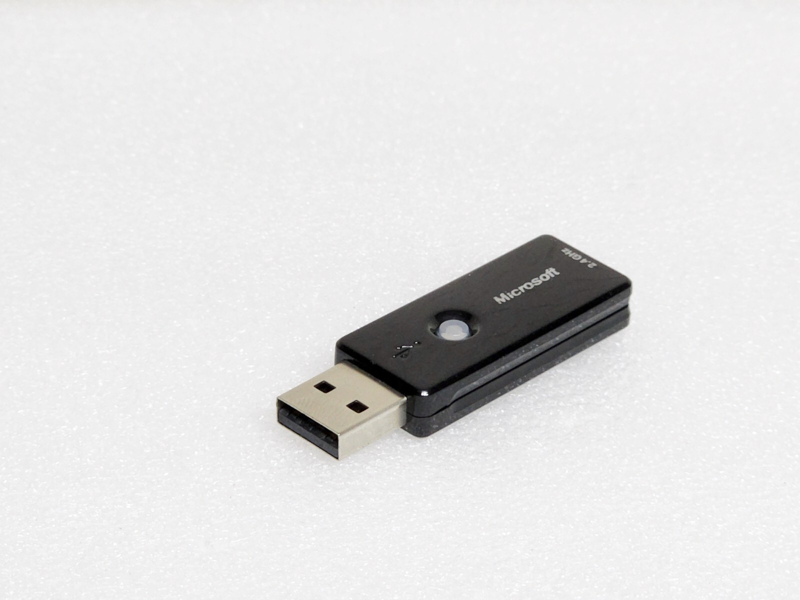 Microsoft Natural Wireless Ergonomic Keyboard 7000 & USB Dongle - FRENCH VERSION