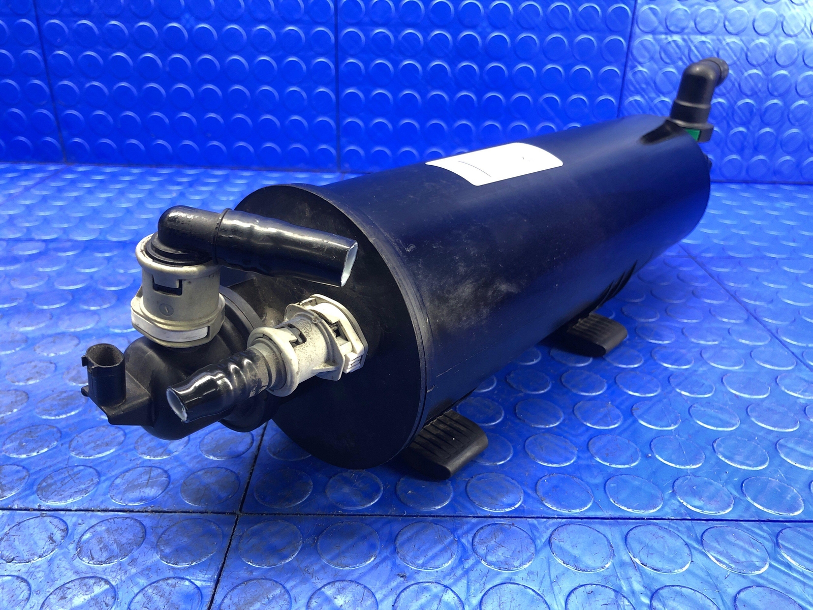 2014-2020 BMW I8 FUEL VAPOT CHARCOAL CANISTER FILTER VENT VALVE 7303949 6752223