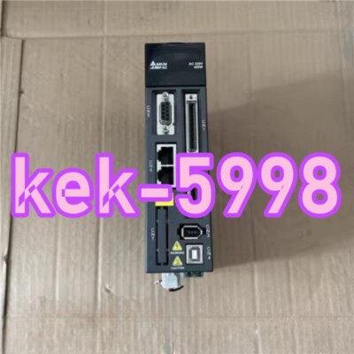 1PC Gebraucht Servo drive ASD-A2-0421-L/U/M #P