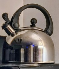 Vintage Farberware Stainless Steel 2 Qt Whistling Teapot preowned Free Shipping