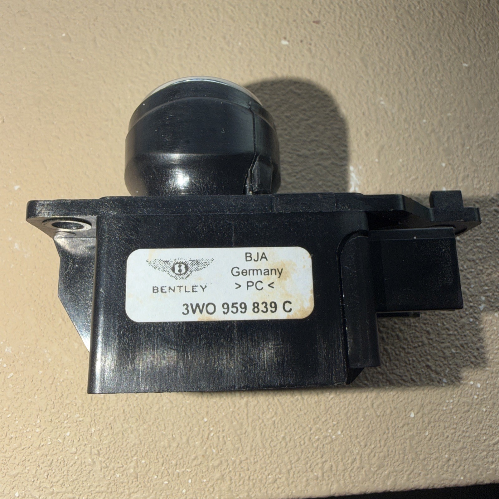 11-18 BENTLEY CONTINENTAL GT CENTER CONSOLE START STOP ENGINE SWITCH 3W0959839C