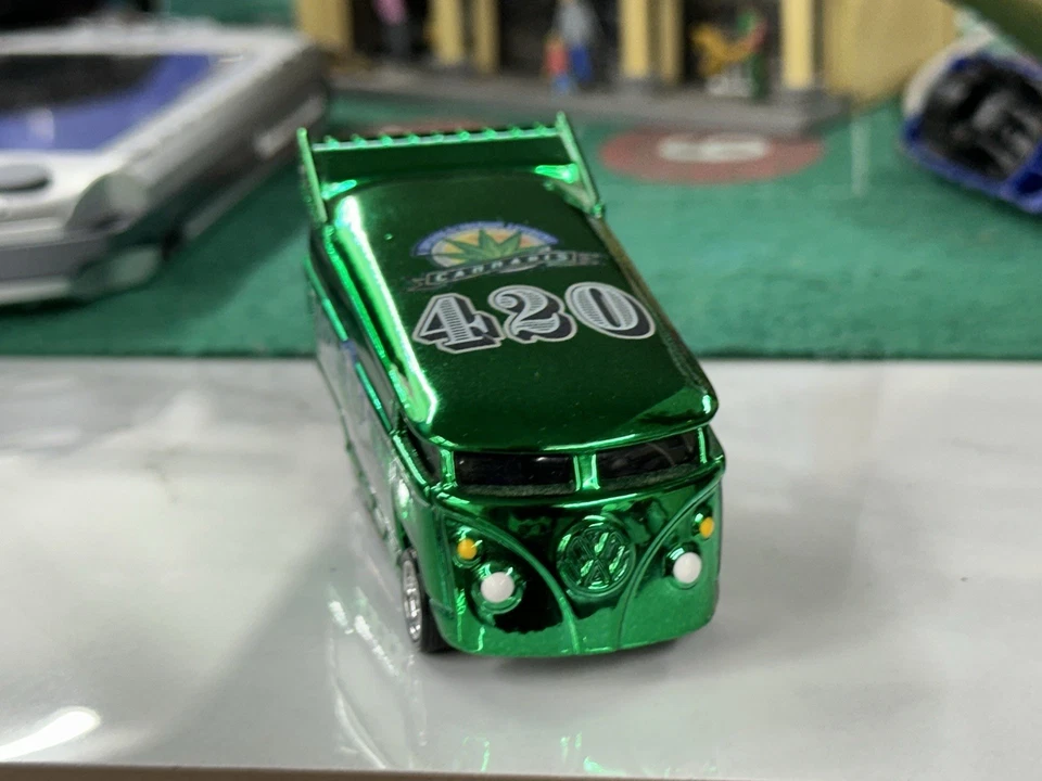 Hot Wheels VW Drag Bus 420 green weed pot leaf cannabis. Real Riders premium - Image 4 of 4