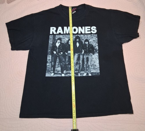 Vintage Ramones 1234 T Shirt Y2K Grunge Punk Rock Concert Size Medium - Picture 10 of 10