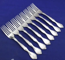 SET OF 4  DINNER FORKS     "Winter Rose" Supreme TOWLE Stainless 7-1/2" NICE